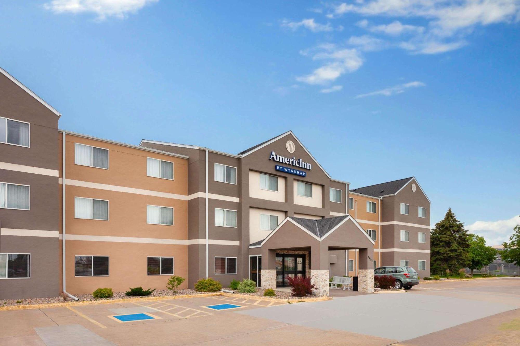 Americinn By Wyndham Хъдсън Екстериор снимка